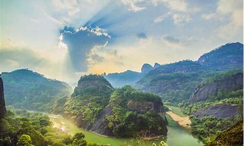 武夷山旅游攻略三日游多少钱_武夷山旅游攻略三日游多少钱一天